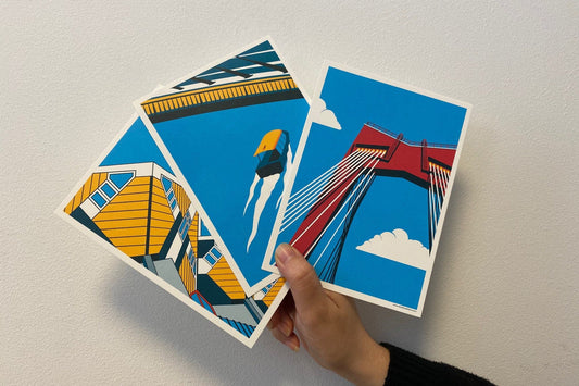 Postcards Rotterdam | De Watertaxi | De Willemsbrug | De Kubuswoningen